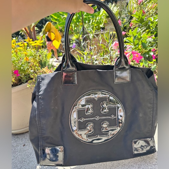 Tory Burch Ella Patent Shoulder Tote Bag Large Logo Black Patent Leather Used - Picture 2 of 5